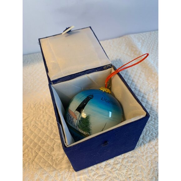 Vintage Beechcombers Lighthouse of Texas Glass Ornament with Box - Picture 9 of 11